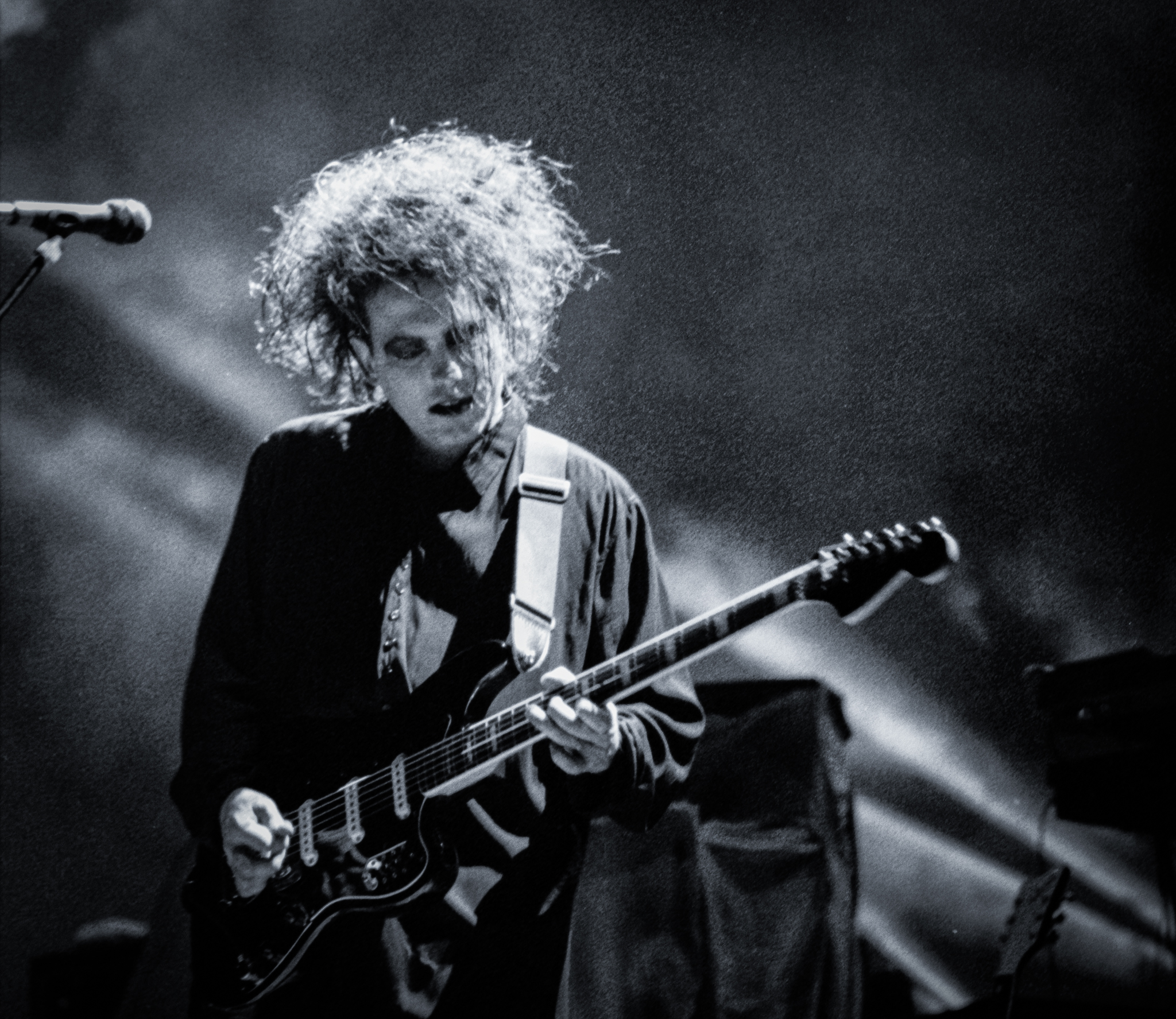Robert Smith of the Cure in Houston 1989